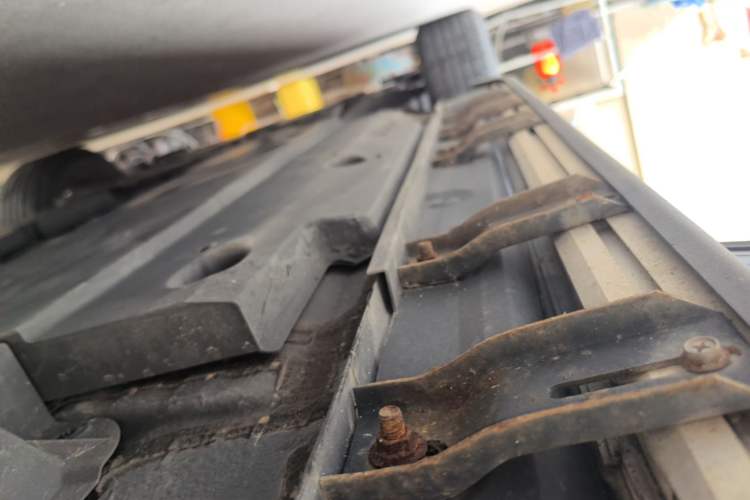 Used Toyota IZOA 2018 2.0L Yichi Version China VI Standard Left Side Sill