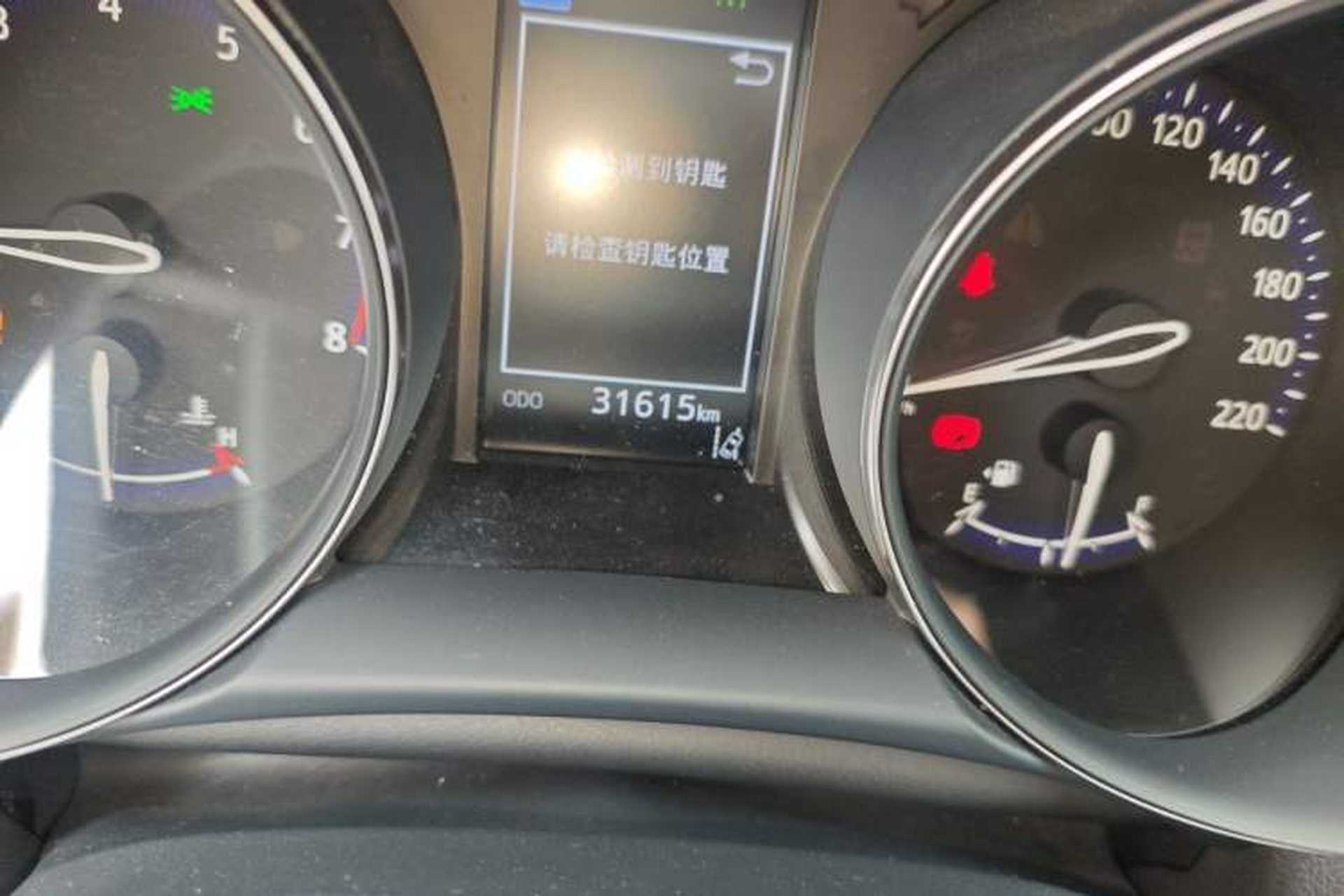 Used Toyota IZOA 2018 2.0L Yichi Version China VI Standard Odometer Close Up