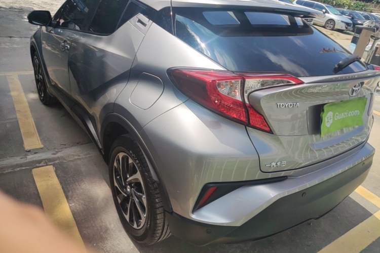 Used Toyota IZOA 2018 2.0L Yichi Edition China V Standard Rear