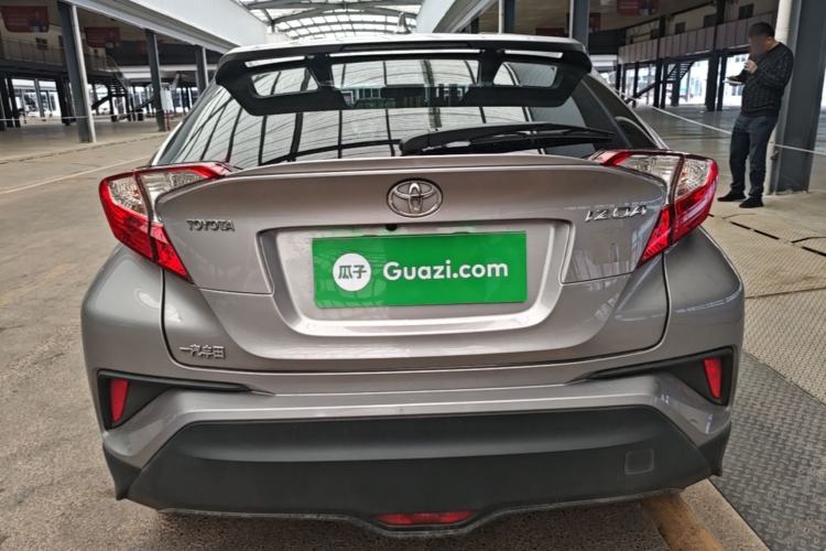 Used Toyota IZOA 2018 2.0L Yichi Version China VI Standard Rear