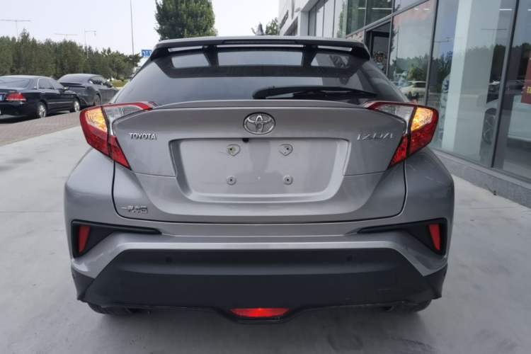 Used Toyota IZOA 2018 2.0L Yichi Edition China V Standard Rear