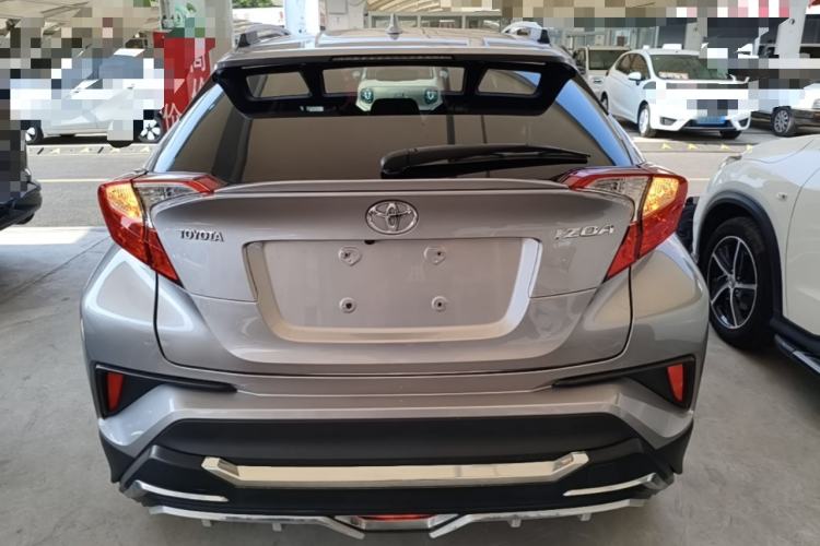 Used Toyota IZOA 2018 2.0L Yichi Version China VI Standard Rear