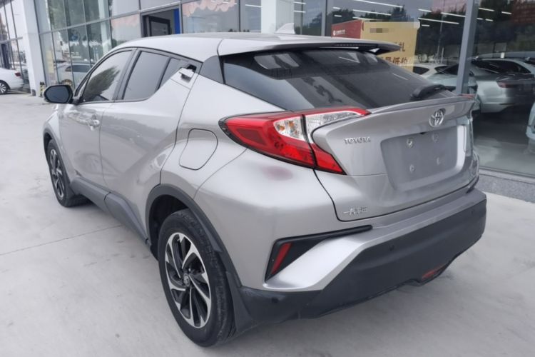 Used Toyota IZOA 2018 2.0L Yichi Edition China V Standard Rear Left 45 Deg