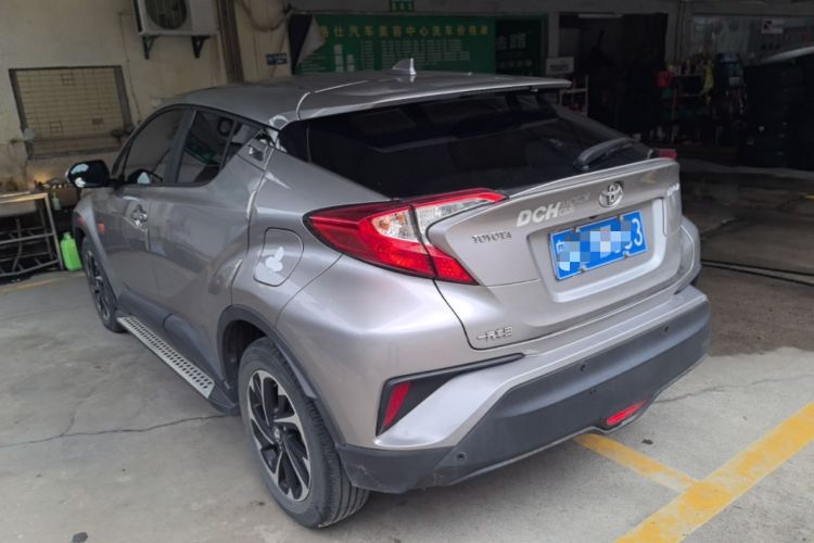 Used Toyota IZOA 2018 2.0L Yichi Version China VI Standard Rear Left 45 Deg