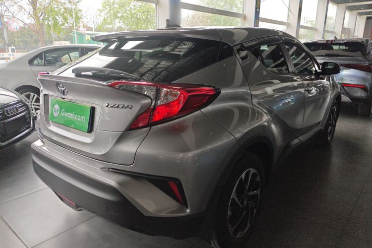Used Toyota IZOA 2018 2.0L Yichi Version China VI Standard Rear Right 45 Deg
