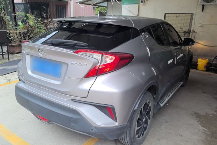 Used Toyota IZOA 2018 2.0L Yichi Version China VI Standard Rear Right 45 Deg