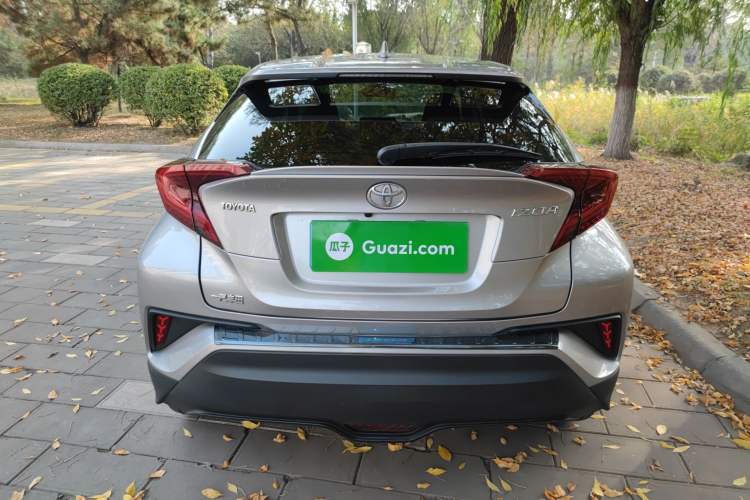 Used Toyota IZOA 2018 2.0L Yichi Edition China V Standard Rear