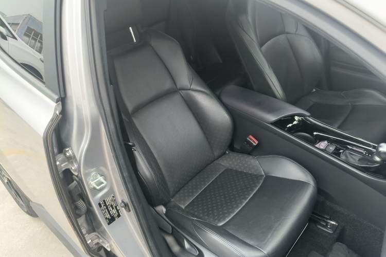 Used Toyota IZOA 2018 2.0L Yichi Version China VI Standard Right Front Seat