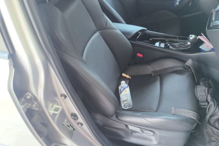Used Toyota IZOA 2018 2.0L Yichi Version China VI Standard Right Front Seat