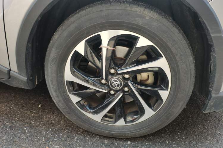 Used Toyota IZOA 2018 2.0L Yichi Edition China V Standard Right Front Wheel Hub