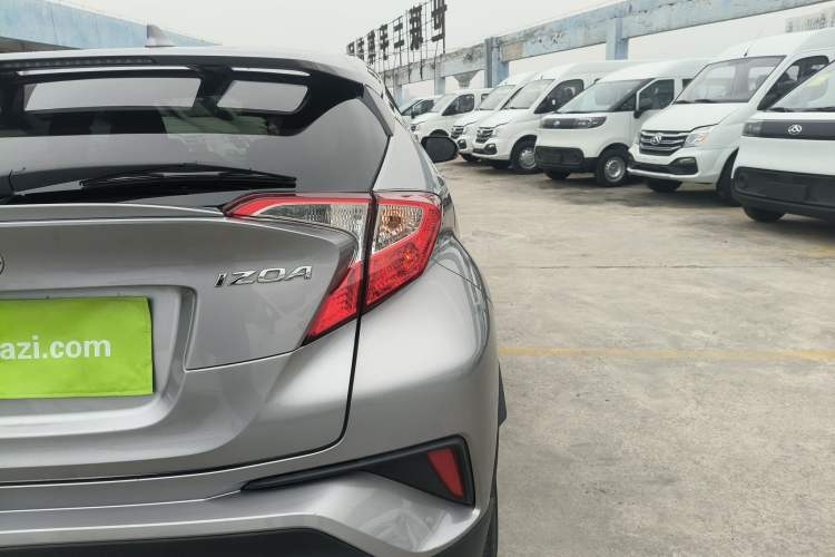 Used Toyota IZOA 2018 2.0L Yichi Version China VI Standard Right Rear Taillight