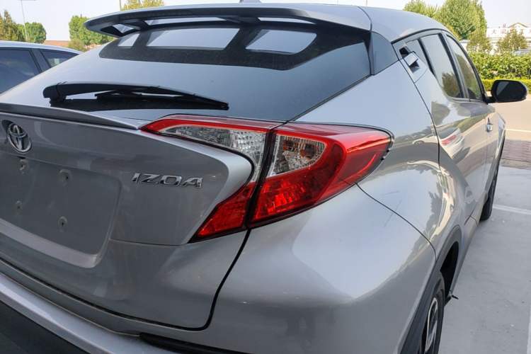 Used Toyota IZOA 2018 2.0L Yichi Edition China V Standard Right Rear Taillight