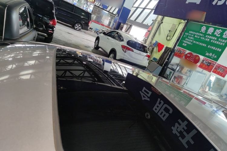 Used Toyota IZOA 2018 2.0L Yichi Version China VI Standard Roof