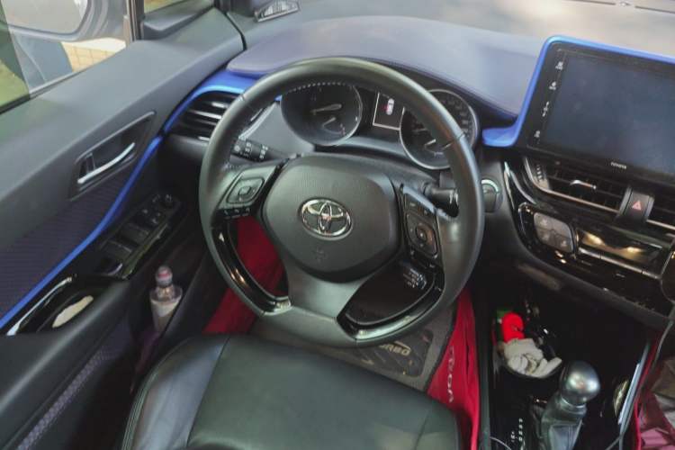 Used Toyota IZOA 2018 2.0L Yichi Version China VI Standard Steering Wheel