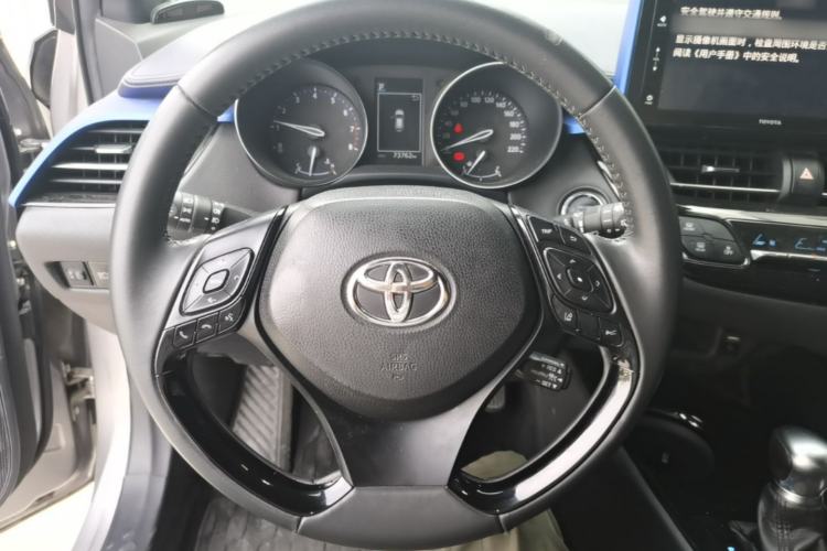 Used Toyota IZOA 2018 2.0L Yichi Edition China V Standard Steering Wheel