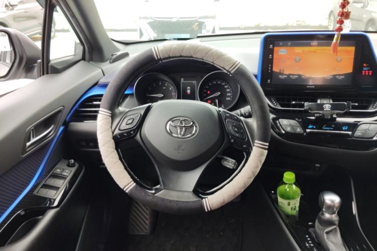 Used Toyota IZOA 2018 2.0L Yichi Version China VI Standard Steering Wheel