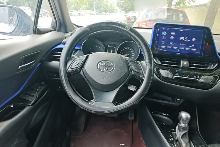Used Toyota IZOA 2018 2.0L Yichi Edition China V Standard Steering Wheel