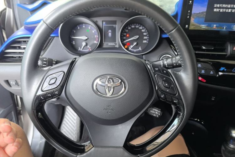 Used Toyota IZOA 2018 2.0L Yichi Version China VI Standard Steering Wheel