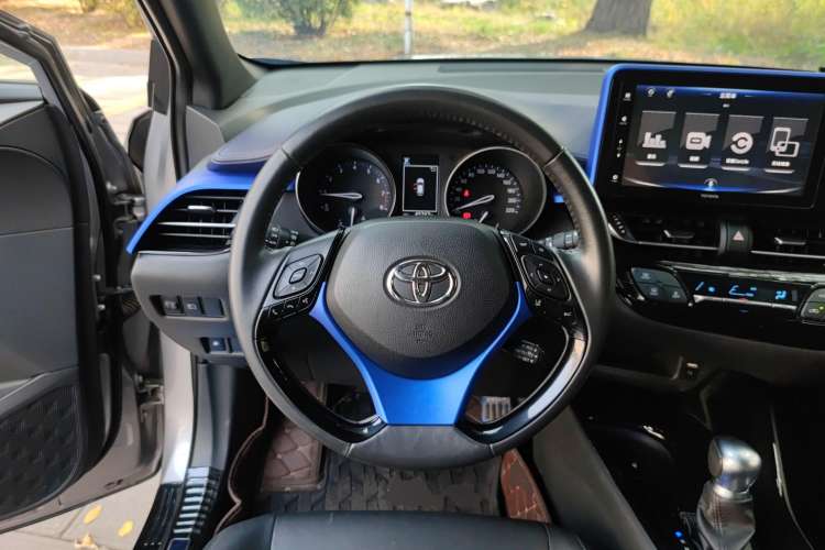 Used Toyota IZOA 2018 2.0L Yichi Edition China V Standard Steering Wheel