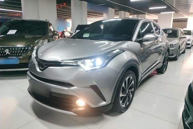 Used Toyota IZOA 2018 2.0L Yichi Edition China V Standard