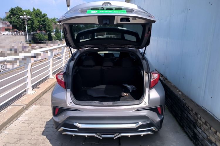 Used Toyota IZOA 2018 2.0L Yidong Version China V Standard Trunk