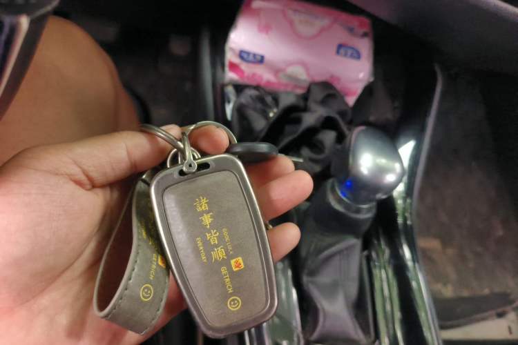 Used Toyota IZOA 2018 2.0L Yichi Version China VI Standard Vehicle Key