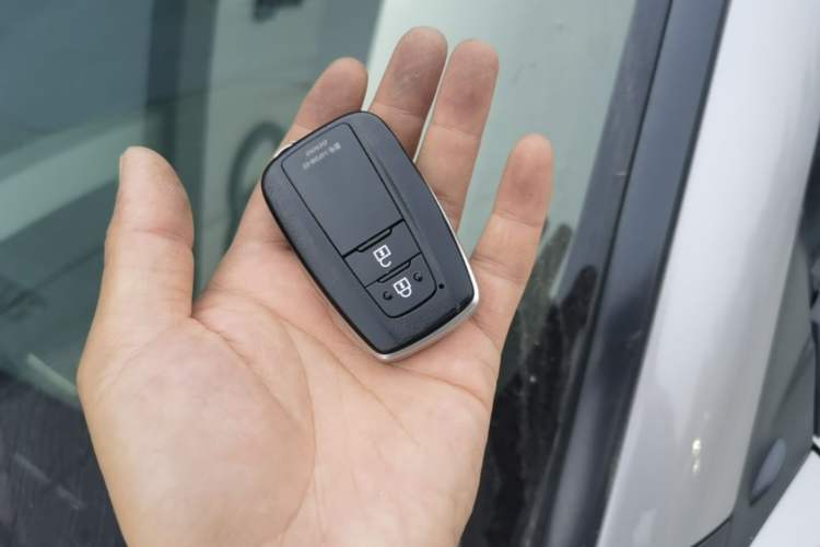 Used Toyota IZOA 2018 2.0L Yichi Edition China V Standard Vehicle Key