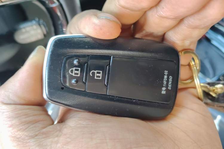 Used Toyota IZOA 2018 2.0L Yichi Version China VI Standard Vehicle Key