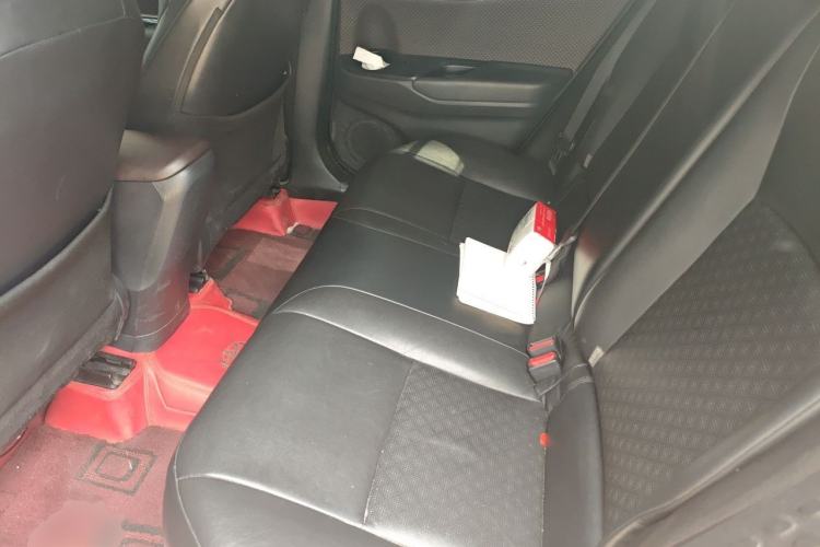 Used Toyota IZOA 2018 2.0L Yixuan Version China V Standard Left Rear Seat