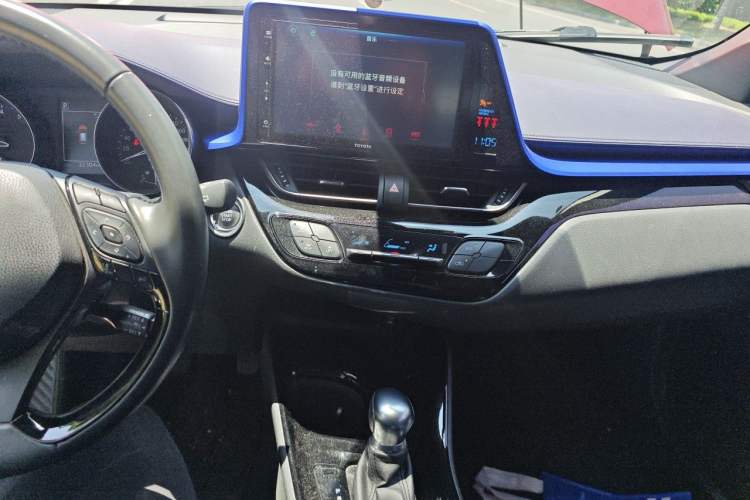Used Toyota IZOA 2018 2.0L Yichi Edition China V Standard Audio And AC Panel