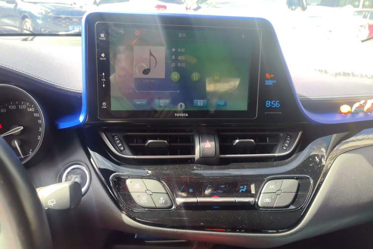 Used Toyota IZOA 2018 2.0L Yichi Edition China V Standard Audio And AC Panel