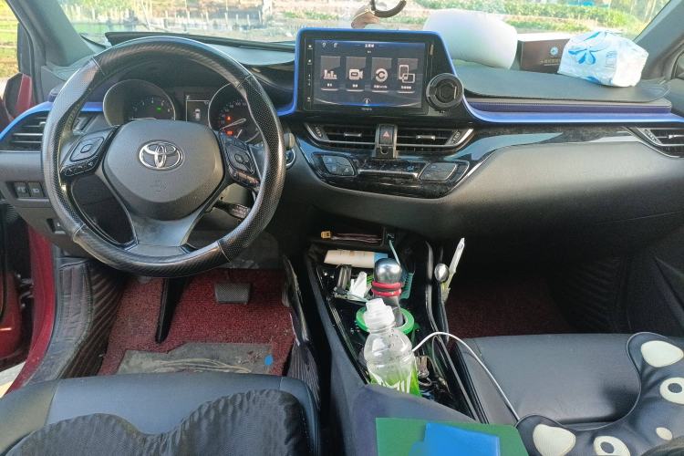 Used Toyota IZOA 2018 2.0L Yichi Edition China V Standard Center Console