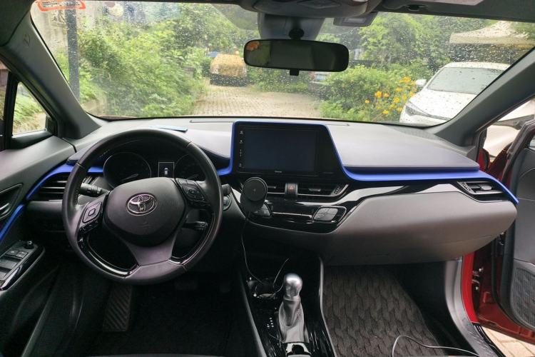 Used Toyota IZOA 2018 2.0L Yichi Edition China V Standard Center Console