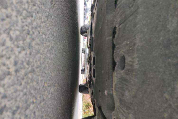 Used Toyota IZOA 2018 2.0L Yichi Version China VI Standard Chassis Front