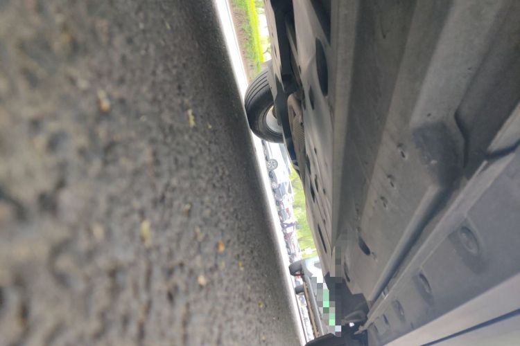 Used Toyota IZOA 2018 2.0L Yichi Version China VI Standard Chassis Front Left