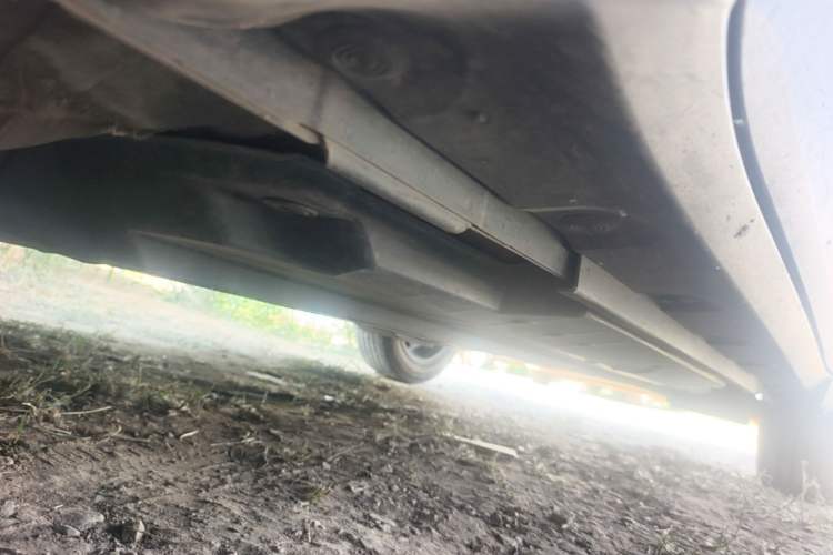 Used Toyota IZOA 2018 2.0L Yichi Version China VI Standard Chassis Front Left