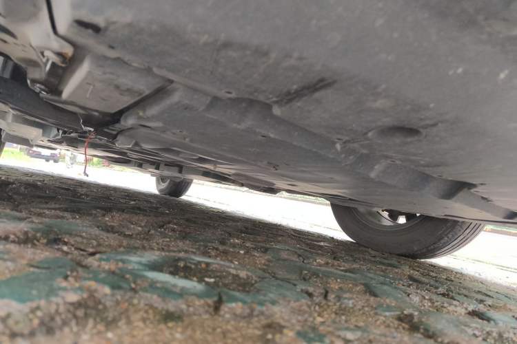 Used Toyota IZOA 2018 2.0L Yichi Version China VI Standard Chassis Front Right
