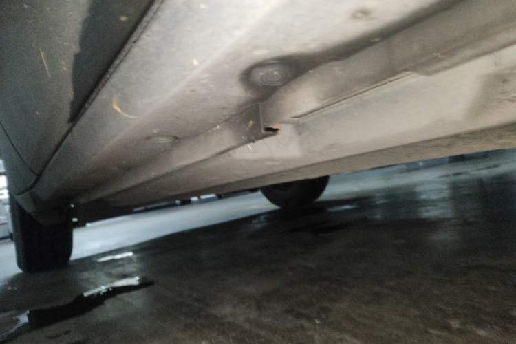 Used Toyota IZOA 2018 2.0L Yichi Edition China V Standard Chassis Front Right