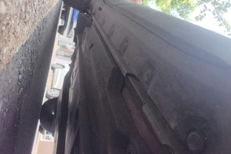 Used Toyota IZOA 2018 2.0L Yichi Version China VI Standard Chassis Front Right