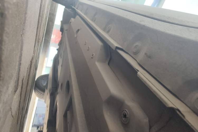 Used Toyota IZOA 2018 2.0L Yichi Edition China V Standard Chassis Front Right