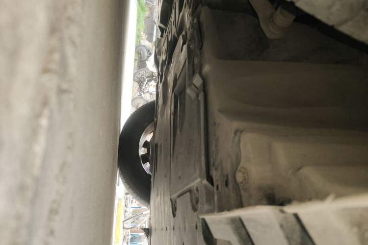 Used Toyota IZOA 2018 2.0L Yichi Version China VI Standard Chassis Front
