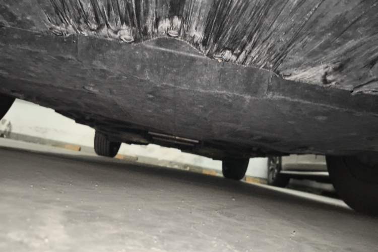 Used Toyota IZOA 2018 2.0L Yichi Version China VI Standard Chassis Front