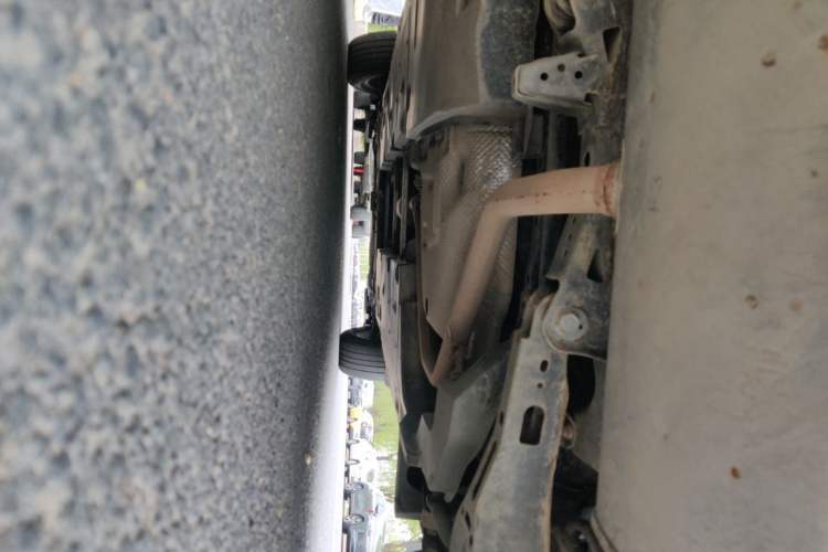 Used Toyota IZOA 2018 2.0L Yichi Version China VI Standard Chassis Rear