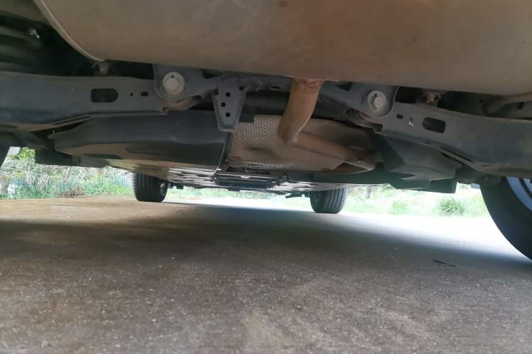Used Toyota IZOA 2018 2.0L Yichi Version China VI Standard Chassis Rear