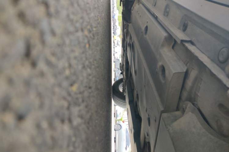 Used Toyota IZOA 2018 2.0L Yichi Version China VI Standard Chassis Rear Left