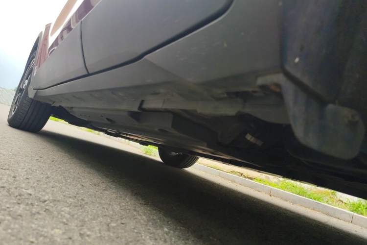 Used Toyota IZOA 2018 2.0L Yixuan Version China V Standard Chassis Rear Left