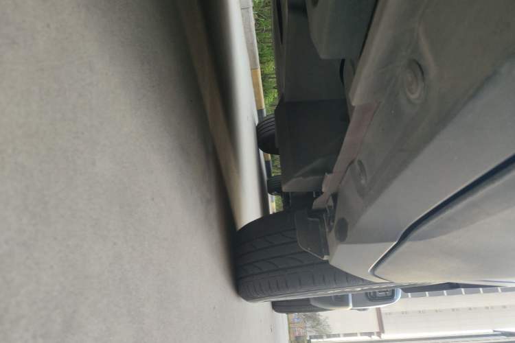 Used Toyota IZOA 2018 2.0L Yichi Version China VI Standard Chassis Rear Left