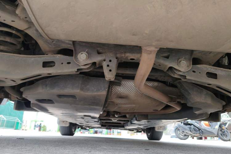 Used Toyota IZOA 2018 2.0L Yichi Version China VI Standard Chassis Rear