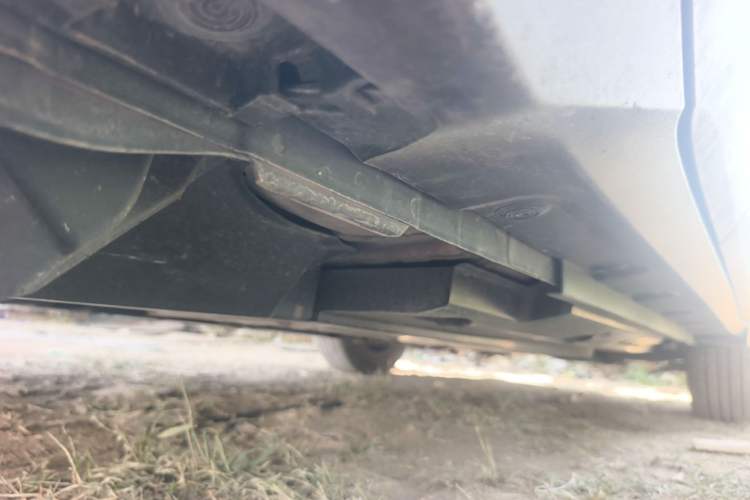 Used Toyota IZOA 2018 2.0L Yichi Version China VI Standard Chassis Rear Right