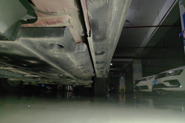 Used Toyota IZOA 2018 2.0L Yichi Version China VI Standard Chassis Rear Right